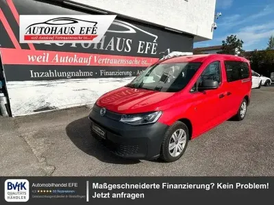 Gebraucht VW Caddy Maxi 122 PS (89 kW) 2022 Rot Van / Kleinbus