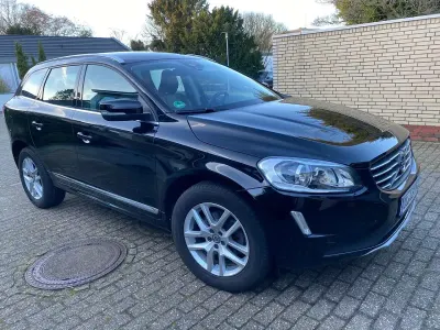 Gebraucht Volvo XC60 Summum 150 PS (110 kW) 2017 Schwarz SUV
