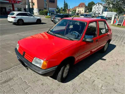 Gebraucht Peugeot 205 60 PS (44 kW) 1990 Rot Kleinwagen