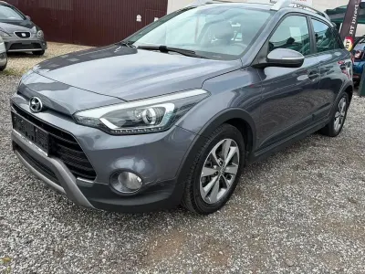 Gebraucht Hyundai i20 Active 101 PS (74 kW) 2017 Limousine