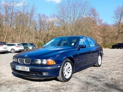BMW 523
