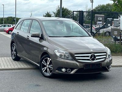 Mercedes B180
