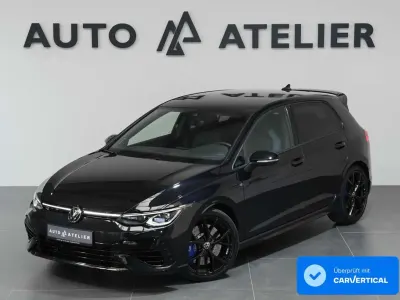 Gebraucht VW Golf VIII R 320 PS (235 kW) 2022 Deep black perleffekt Limousine