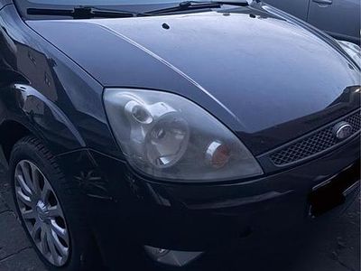 Usata Ford Fiesta 75 CV (55 kW) 2003 Nero Utilitaria
