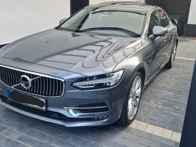 Gebraucht Volvo S90 Inscription 190 PS (139 kW) 2016 Grau Limousine
