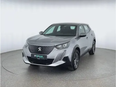 Gebraucht Peugeot e-2008 Active 100 kW (136 PS) 2021 Grau (metallic) SUV