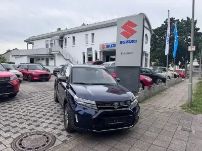 Używany Suzuki Vitara Comfort+ 110 KM (80 kW) 2026 Niebieski SUV
