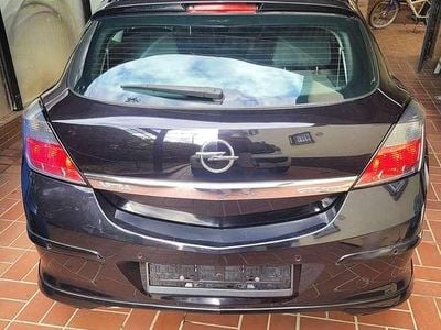 Opel Astra GTC