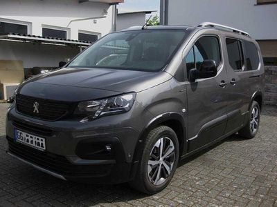 Gebraucht Peugeot Rifter GT-line 131 PS (96 kW) 2020 Platiniumgrau (metallic) Van / Kleinbus