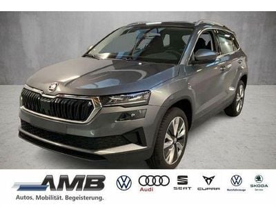 Graphitegrau metallic Gebraucht 2024 Skoda Karoq Selection SUV | 23.670 € (Superpreis)