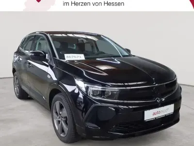 Second-hand Opel Grandland X 131 CP (96 kW) 2024 Negru SUV
