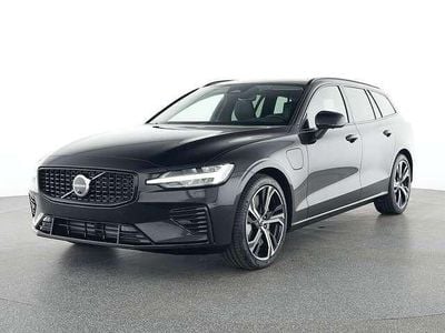 Begagnad Volvo V60 Plus 398 HK (292 kW) 2025 Svart Kombi