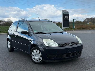 Gebraucht Ford Fiesta Trend 60 PS (44 kW) 2006 Blau Kleinwagen