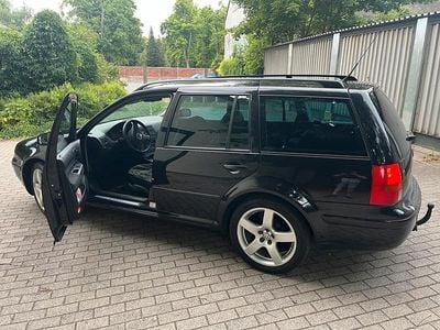 Schwarz Gebraucht 2003 VW Golf IV GT Kombi | 1.800 € (Fairer Preis)