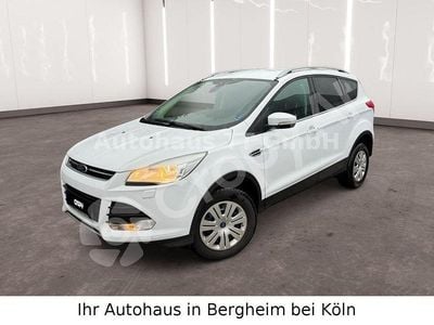 Weiß Gebraucht 2014 Ford Kuga Titanium SUV | 9.900 € (Guter Preis)