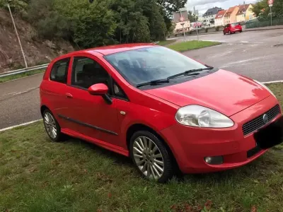 Gebraucht Fiat Punto 105 PS (77 kW) 2006 Rot Kleinwagen