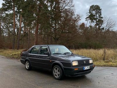 Gebraucht VW Jetta 90 PS (66 kW) 1991 Grau Limousine