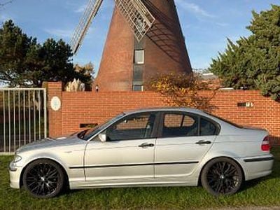 Silber Gebraucht 2004 BMW 320 Performance Limousine | 2.600 € (Guter Preis)