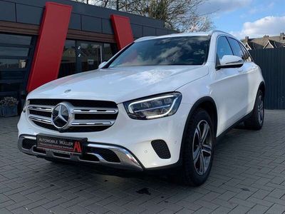 gebraucht Mercedes GLC300 d 4Matic AMG Standhzg LED Command TWA LED