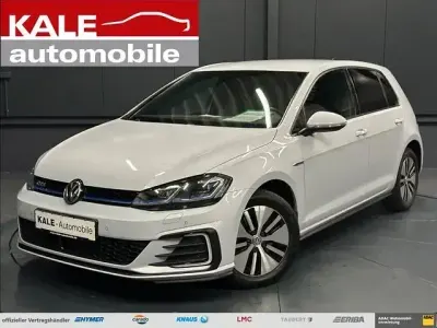 Gebraucht VW Golf VII GTE 204 PS (150 kW) 2018 Silber Limousine