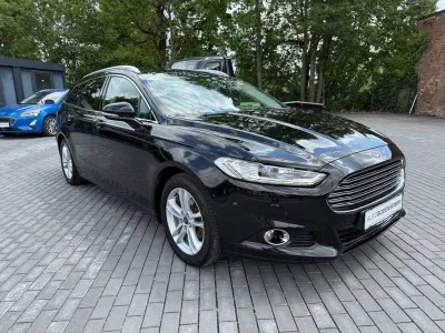 Gebraucht Ford Mondeo 179 PS (131 kW) 2017 Schwarz Limousine