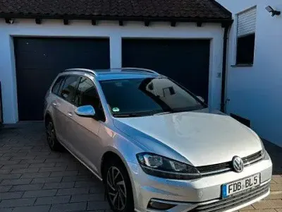 Gebraucht VW Golf VII Sound 116 PS (85 kW) 2018 Silber Kombi