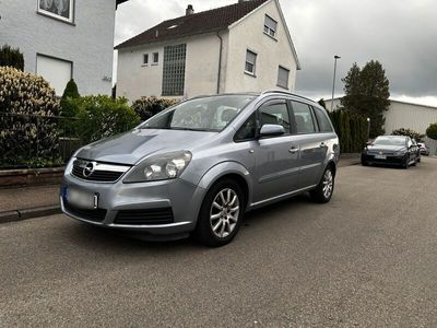 gebraucht Opel Zafira 