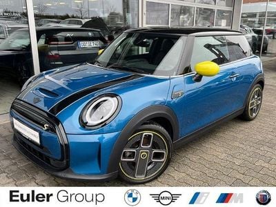Gebraucht Mini Cooper SE 135 kW (184 PS) 2022 Island blue metallic Kleinwagen