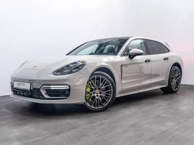 Porsche Panamera 4