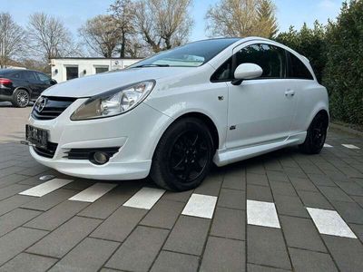 gebraucht Opel Corsa 1.4 Twinport ECOTEC Sport OPC LINE OPTIK