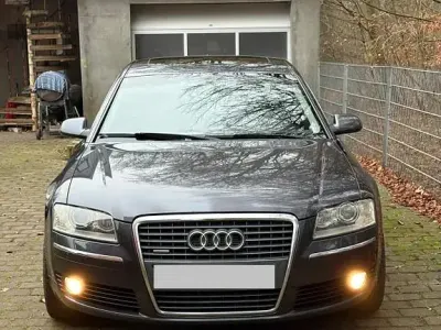 Gebraucht Audi A8 232 PS (170 kW) 2007 Blau Limousine