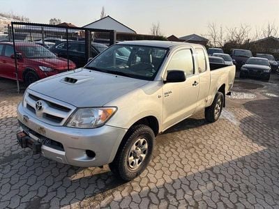 Gebraucht Toyota HiLux 120 PS (88 kW) 2008 Silber Pickup