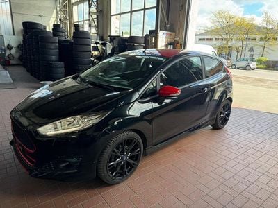 Usado Ford Fiesta ST-Line 140 HP (102 kW) 2016 Preto Citadino
