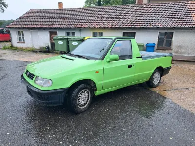 Gebraucht VW Caddy 60 PS (44 kW) 1999 Grün Van / Kleinbus