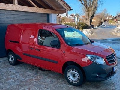 Gebraucht Mercedes Citan 111 110 PS (80 kW) 2019 Rot Van
