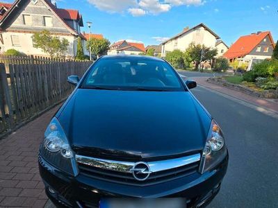 Opel Astra GTC