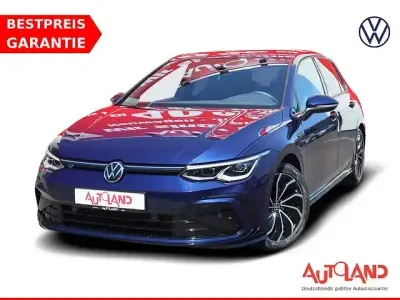 Gebraucht VW Golf VIII R-line 150 PS (110 kW) 2021 Atlantic blue metallic Limousine
