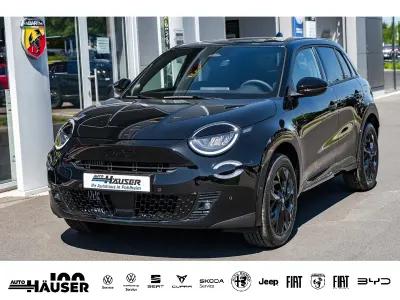 Neu Fiat 600 Sport 145 PS (106 kW) 2026 Schwarz SUV