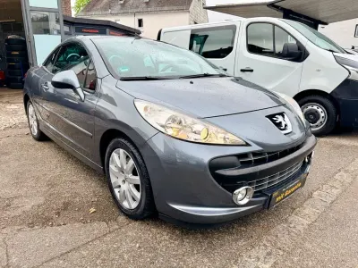 Gebraucht Peugeot 207 CC Platinum 120 PS (88 kW) 2008 Grau Cabrio