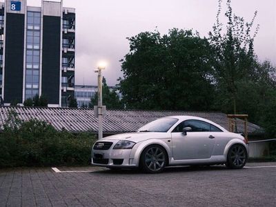 gebraucht Audi TT tt8n 3.2 VR6 DSG mit Titan Paket