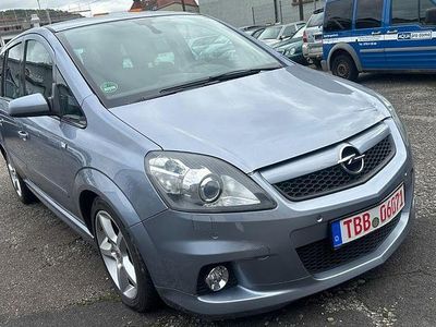 Silber Gebraucht 2009 Opel Zafira OPC Van / Kleinbus | 3.200 € (Guter Preis)