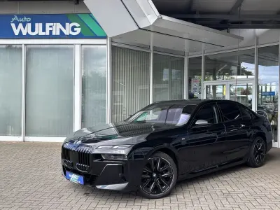 Gebraucht BMW i7 M Sport 400 kW (544 PS) 2024 Schwarz Limousine
