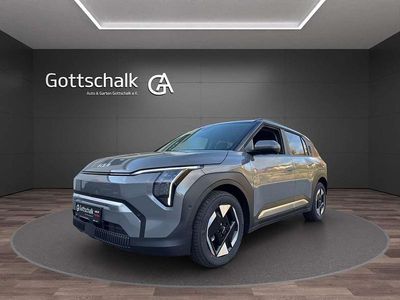 Schiefergrau metallic Gebraucht 2025 Kia EV3 Earth SUV | 39.111 € (Etwas zu teuer)