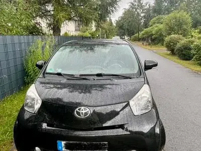 Gebraucht Toyota iQ Sport 68 PS (50 kW) 2009 Schwarz Kleinwagen