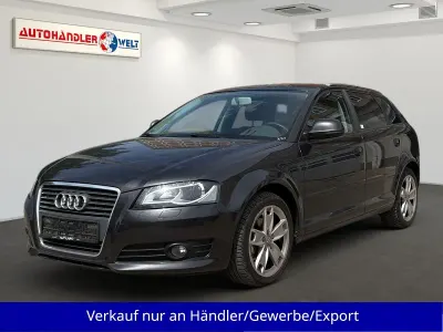 Gebraucht Audi A3 Comfort 125 PS (91 kW) 2010 Grau Kleinwagen