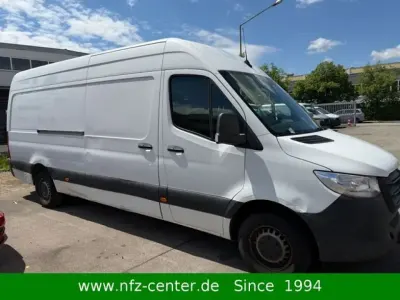 Używany Mercedes Sprinter 114 KM (83 kW) 2021 Biały Van