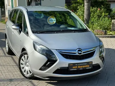 Gebraucht Opel Zafira Tourer Edition 165 PS (121 kW) 2012 Silber Van / Kleinbus