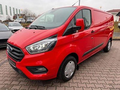 Usado Ford Transit Custom Trend 131 HP (96 kW) 2021 Vermelho Sedan