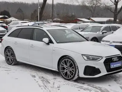 Używany Audi A4 S-Line 163 KM (119 kW) 2021 Biały Kombi