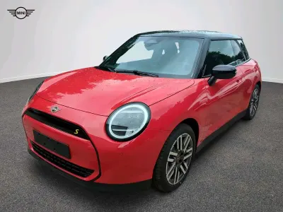 Gebraucht Mini Cooper SE Classic 160 kW (218 PS) 2025 Rot Kleinwagen